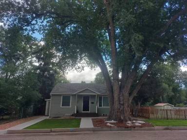 Main picture of 802 Smith St
