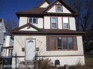 Main picture of 326 E Walnut St