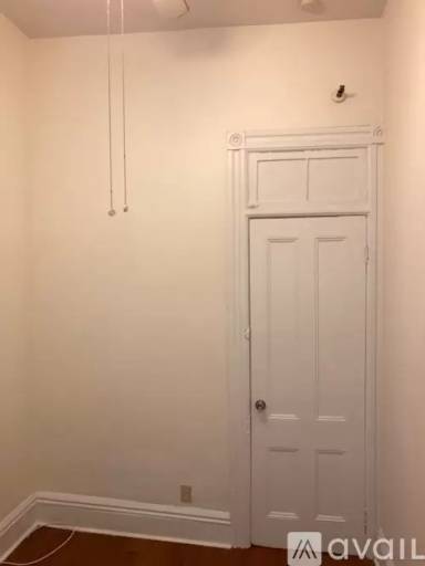Main picture of 30 Suydam St