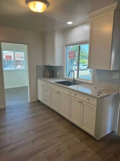 Main picture of 2613 A St