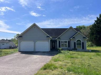 Main picture of 2735 Rainey Rd