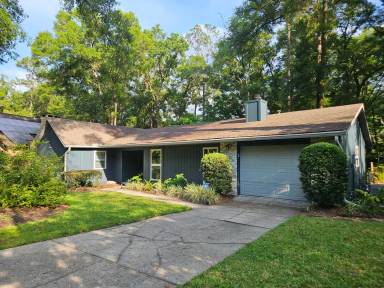 Main picture of 7605 SW 7th Pl