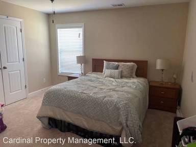 Main picture of 4735 Sanderling St