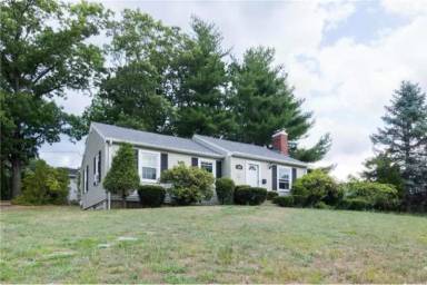 Main picture of 23 Shortway Dr
