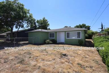 Main picture of 6720 SE Tenino St