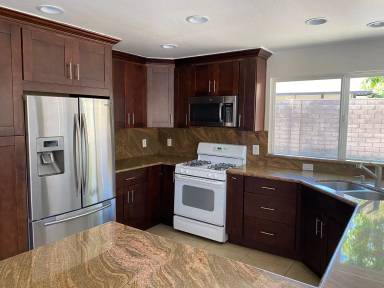 Main picture of 805 Crosby Ave