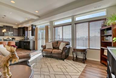 Main picture of 7050 Silvergrass Dr