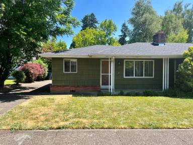 Main picture of 135 NW 32nd St
