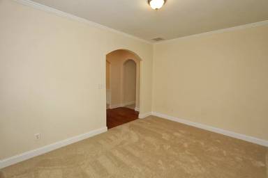 Main picture of 728 Castle Top Ct