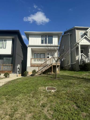 Main picture of 1820 16th Ave N
