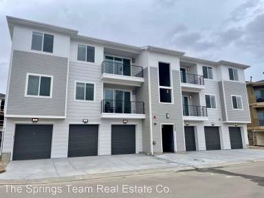 Main picture of 3760 Presidio Pt