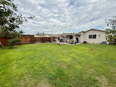 Main picture of 859 W Renette Ave
