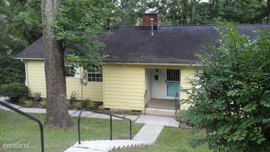 Main picture of 521 Delaware Ave