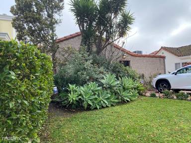 Main picture of 446 S Almont Dr