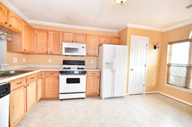 Main picture of 926 Allendale Dr