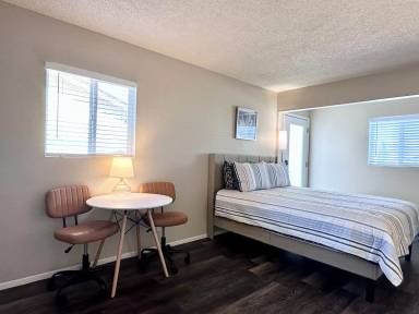 Main picture of 324 W Ward Ave