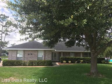 Main picture of 15748 Northside Dr W