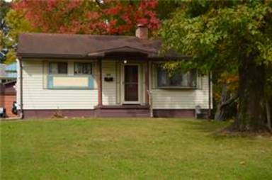 Main picture of 619 Sumner Ave