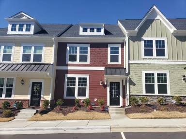 Main picture of 484 Rally Point Pl