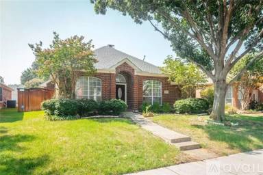 Main picture of 4824 Holly Berry Dr