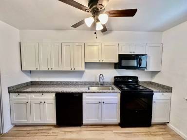 Main picture of 2336 Hamilton St