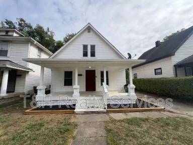Main picture of 1369 N Olney St