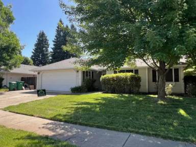 Main picture of 804 Penstemon Way