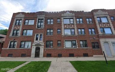 Main picture of 1723 E 79th St