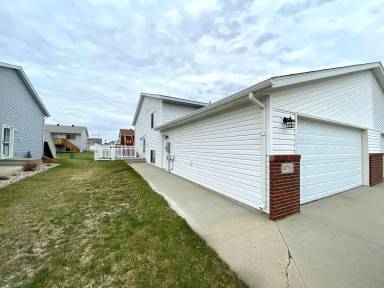 Main picture of 4753 51st St S