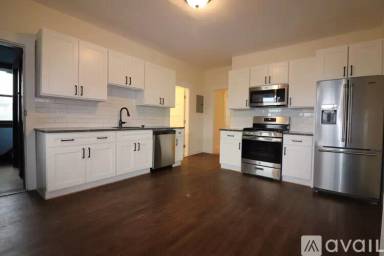 Main picture of 64 Murdock St