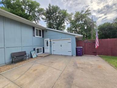 Main picture of 2025 Beck St