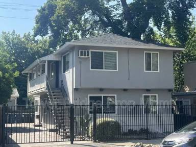 Main picture of 2210 26th St