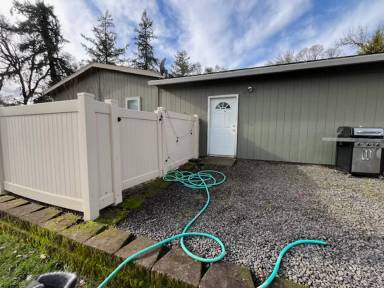 Main picture of 14520 NE Stone Rd