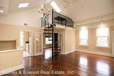 Main picture of 2549 Post St