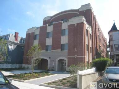 Main picture of 25 Duncan Ave