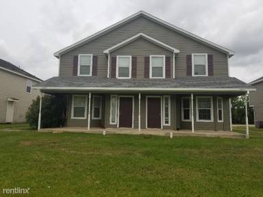 Main picture of 23227 High Point St