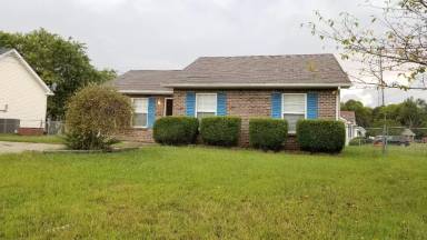 Main picture of 170 Monarch Ln