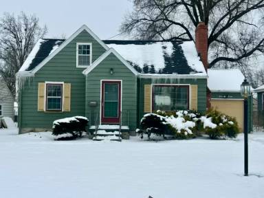 Main picture of 67 Hamilton Ave