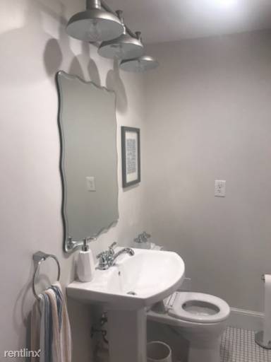 Main picture of 134 Ridgewood Rd