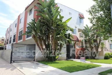 Main picture of 463 W Wilson Ave