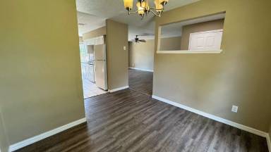 Main picture of 4001 SE 22nd Ave