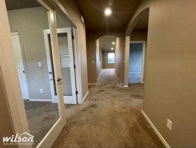 Main picture of 5300 Sage Way