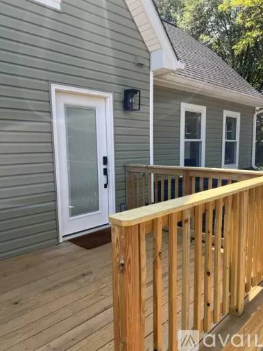 Main picture of 714 Wyndhurst Ave