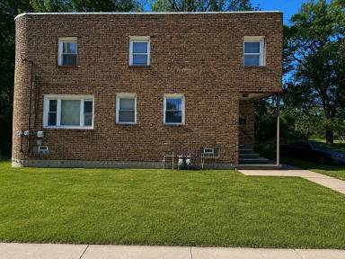 Main picture of 2410 W 45th Ave