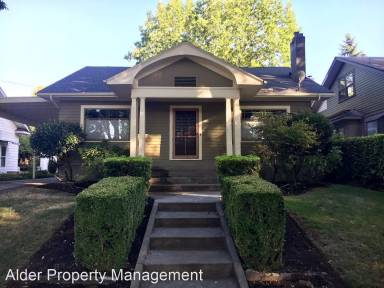 Main picture of 3658 NE Senate St