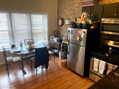Main picture of 1326 N Cleaver St