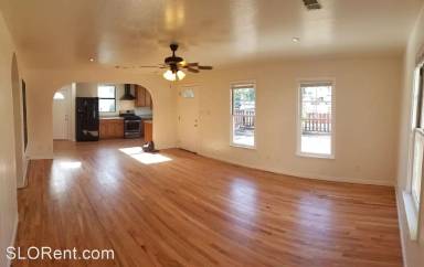 Main picture of 1021 Murray Ave