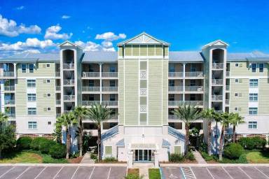 Main picture of 5 Riverwalk Dr