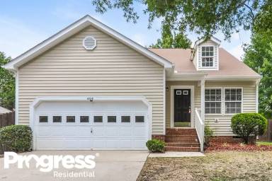 Main picture of 406 Laurens Way