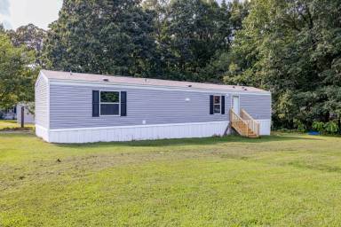 Main picture of 114 Poe Dr